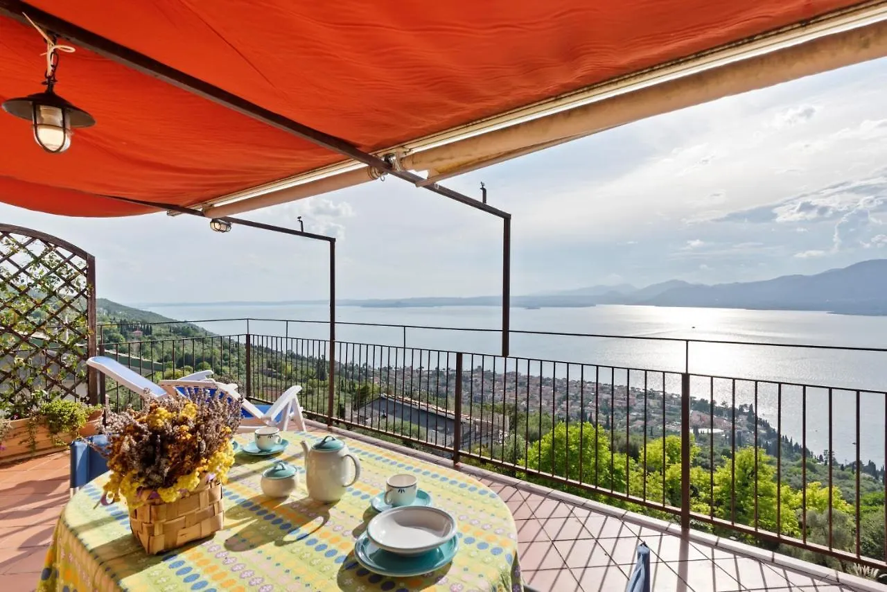 Terrazza Torri Del Benaco Apartment