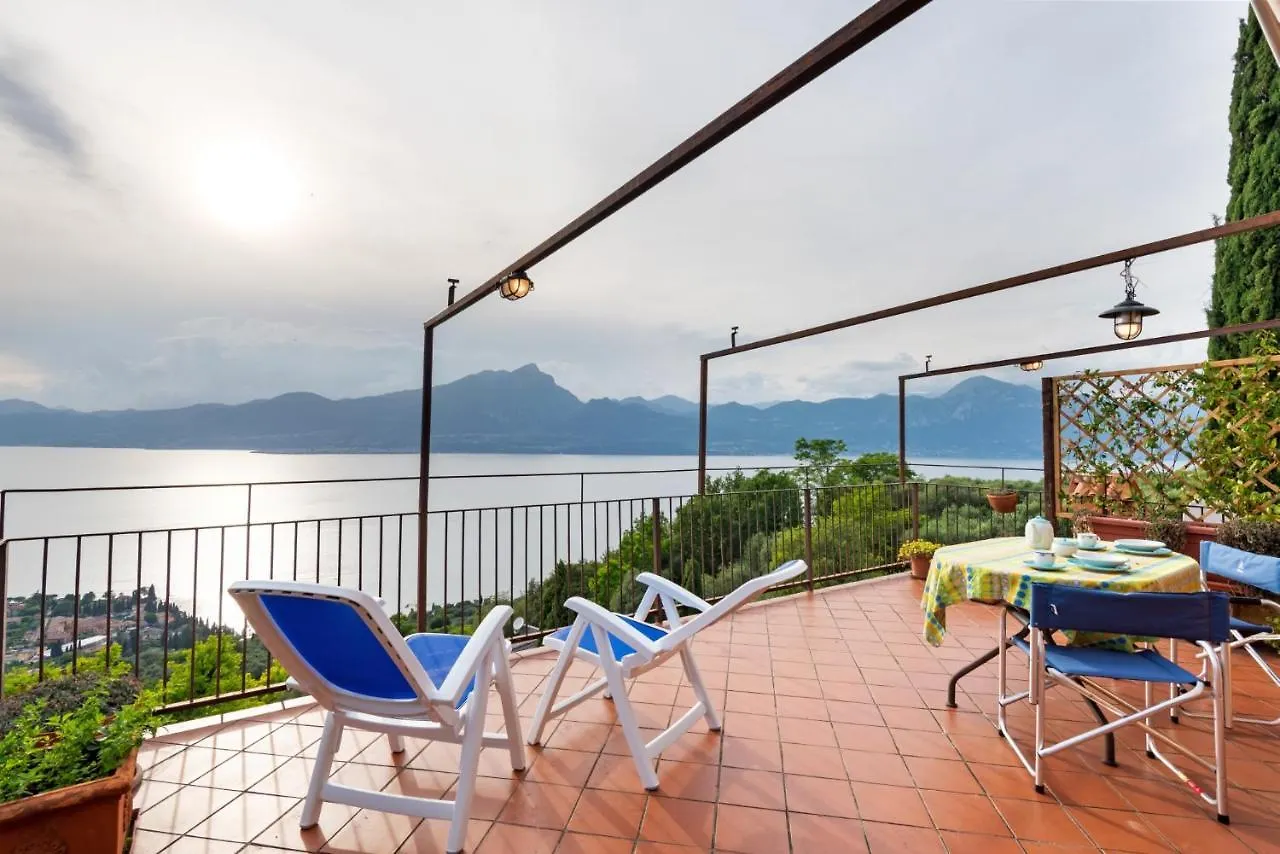 Terrazza Torri Del Benaco Apartment